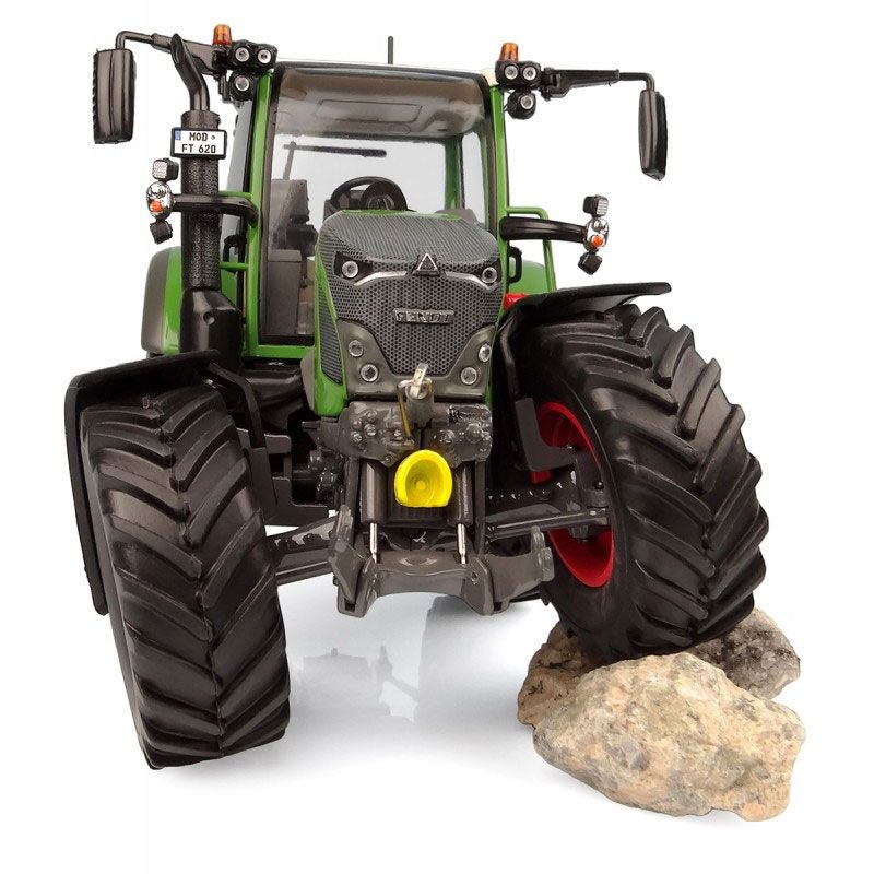 FENDT: Fendt – 620 Vario Collector's Edition 1:32 Scale Model