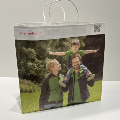 Fendt Paperbag: Medium (38 x 37 cm)