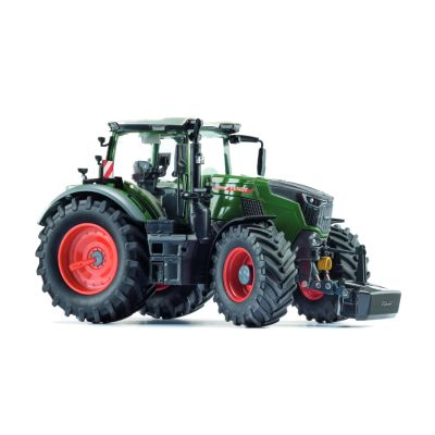 Fendt 832 Tractor 1:32 Scale Model