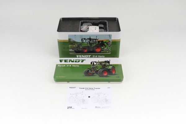Fendt 314 Vario 1:32 Scale Model in Special Tinbox - Zoom 10