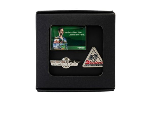 Fendt Pin Set - 3 Piece Collector’s Edition - Zoom 5