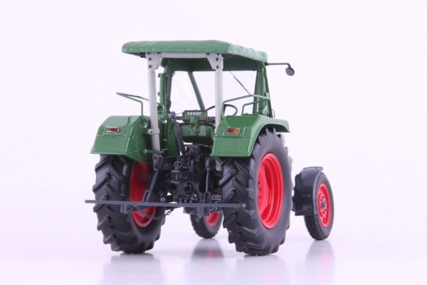 Fendt Farmer 3 S with Peko canopy - Zoom 4