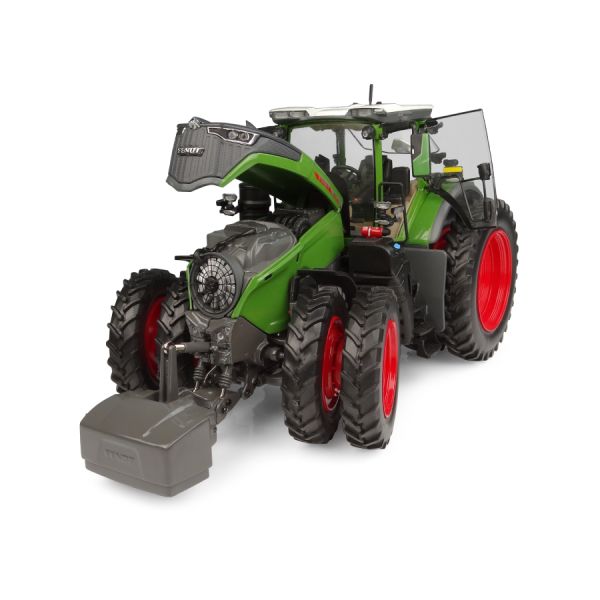 Fendt 1052 Vario US-Version 1:32 Scale Model 2 - Zoom 2