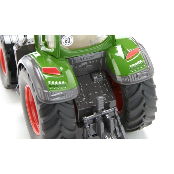Fendt 728 Vario 1:32 Scale Model 5 - Zoom 5